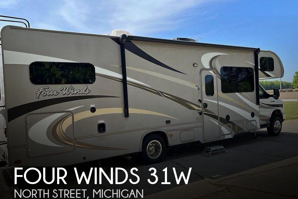 2015 Thor Motor Coach Four Winds 31w