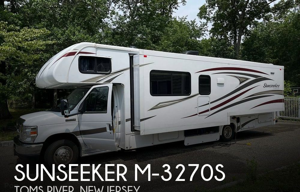 2018 Forest River Sunseeker M-3270S