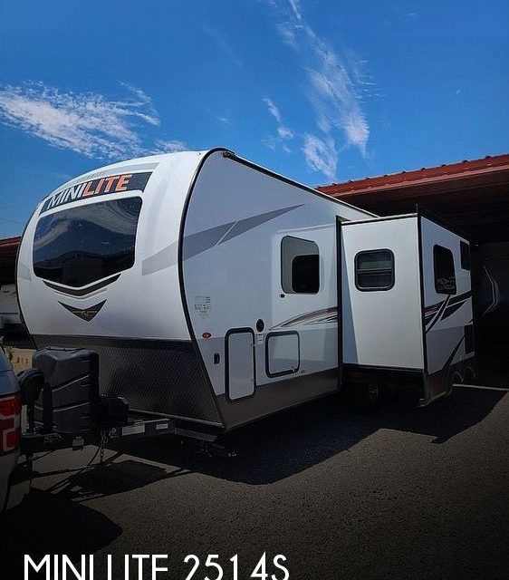 2022 Rockwood Mini Lite 2514S