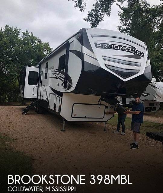 2022 Coachmen Brookstone 398MBL