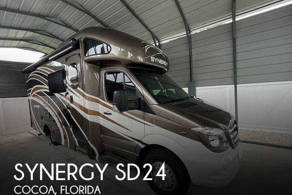 2018 Thor Motor Coach Synergy SD24