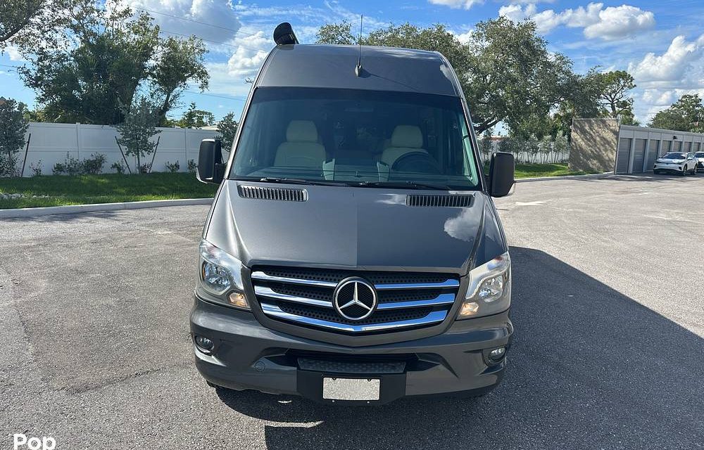 2016 Winnebago Era 70X