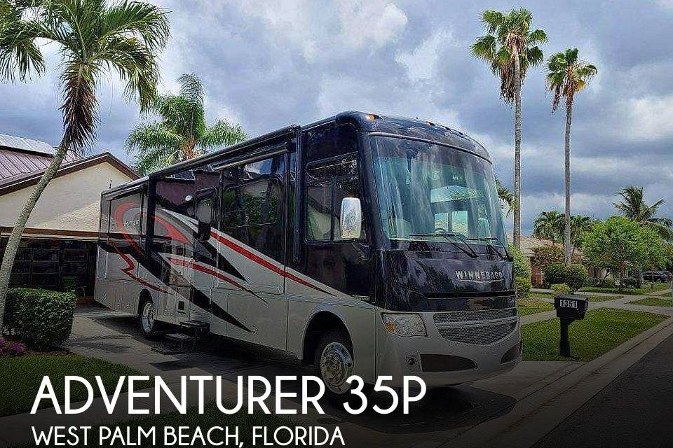 2015 Winnebago Adventurer 35p