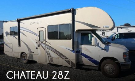 2018 Thor Motor Coach Chateau 28Z