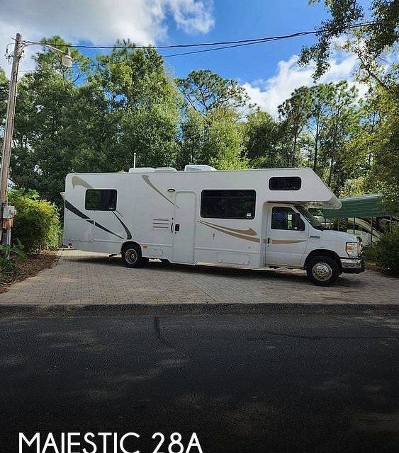 2018 Thor Motor Coach Majestic 28A