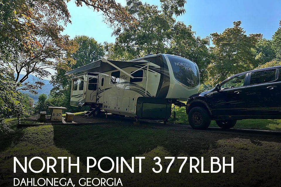 2021 Jayco North Point 377rlbh