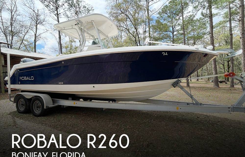 2013 Robalo R260