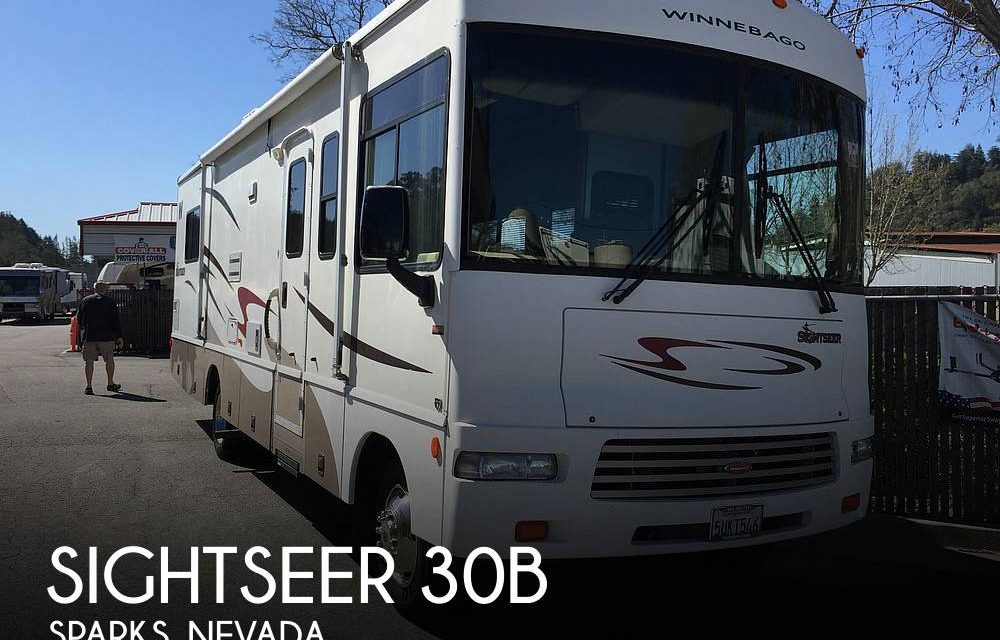 2007 Winnebago Sightseer 30B