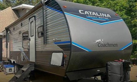 2022 Coachmen Catalina Legacy 323BHDS