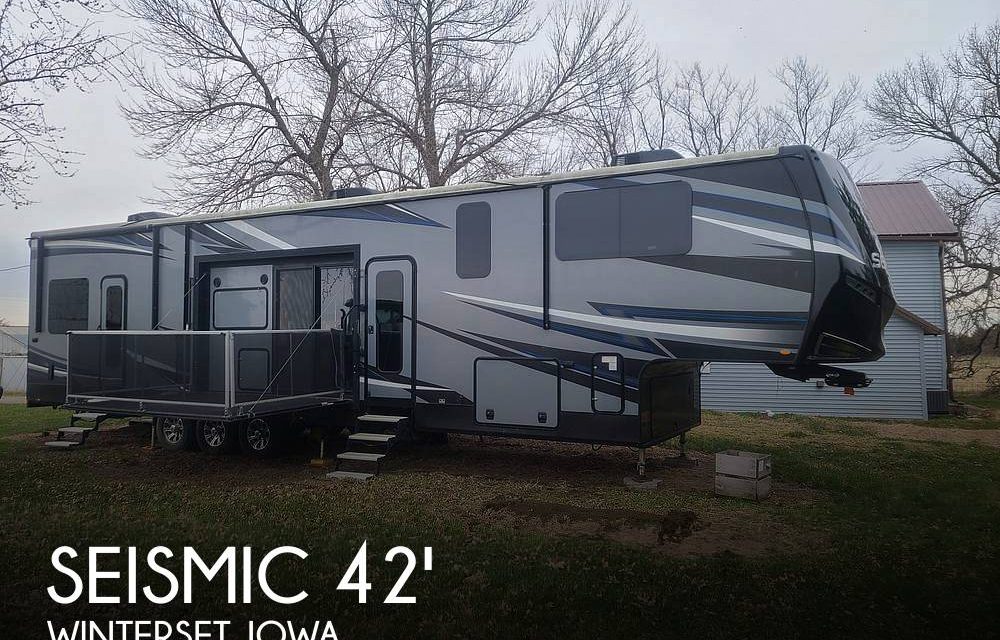 2018 Jayco Seismic 4212