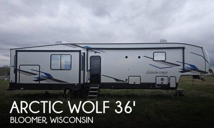 2023 Cherokee Arctic Wolf 3660SUITE