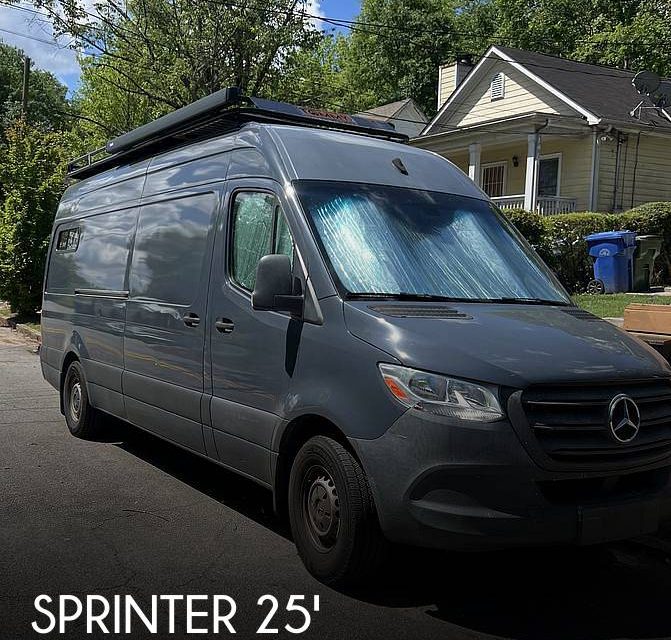 2019 Mercedes-Benz Sprinter 2500 High Top Extended