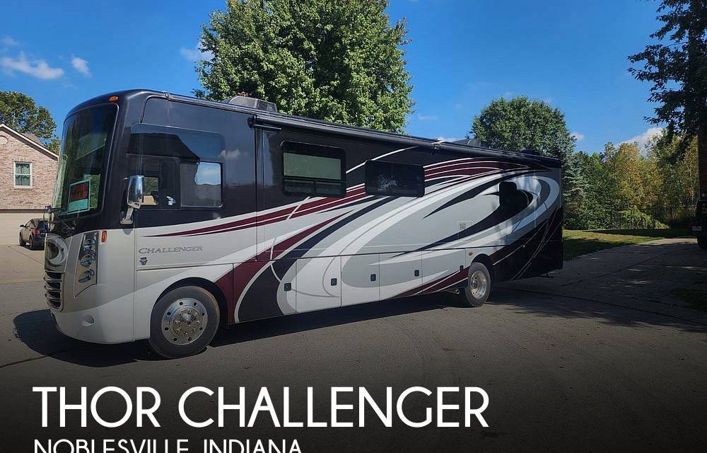 2016 Thor Motor Coach Thor Challenger 37LX