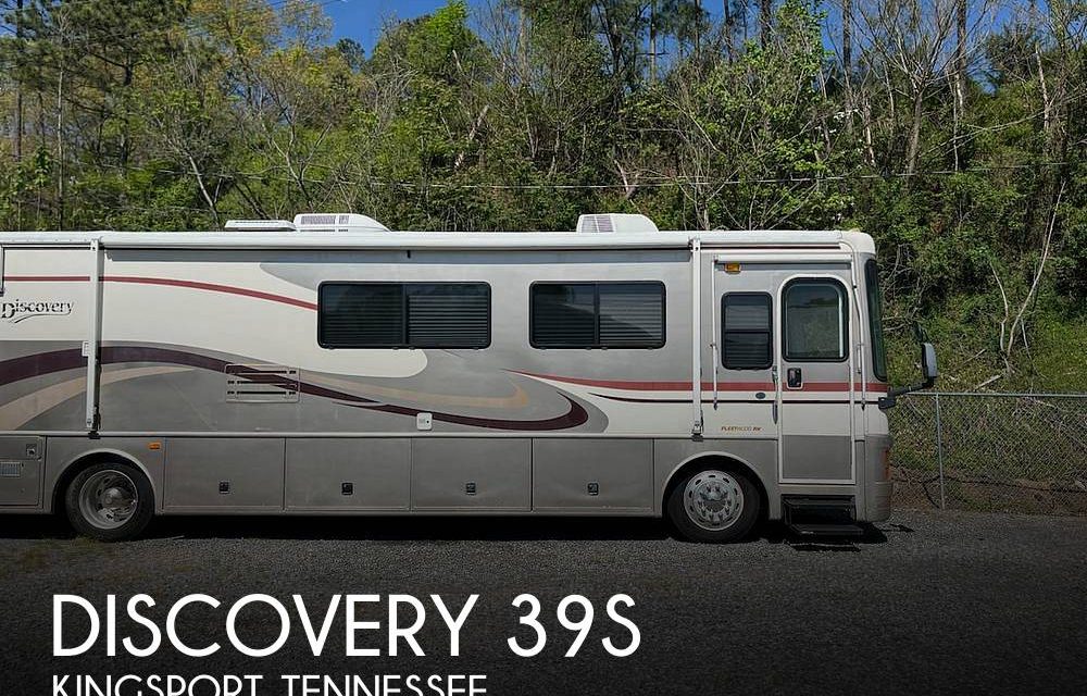 2000 Fleetwood Discovery 39S