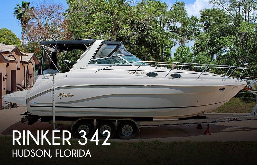 2005 Rinker 342 Fiesta Vee