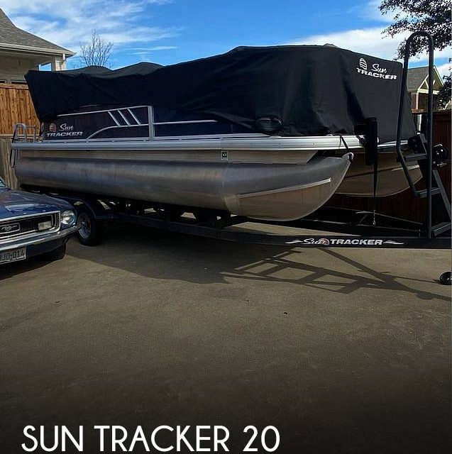 2022 Sun Tracker Party Barge 20dlx