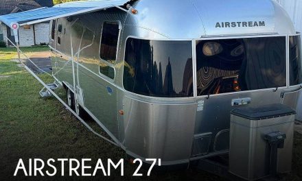 2009 Airstream Airstream Classic Limited 27FB