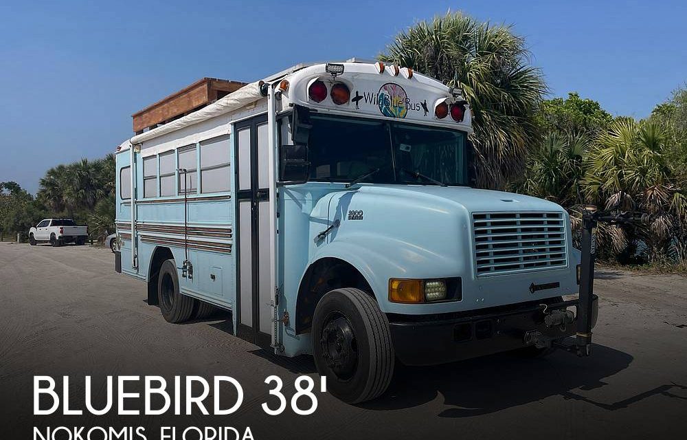 1999 Bluebird Bluebird International 3800