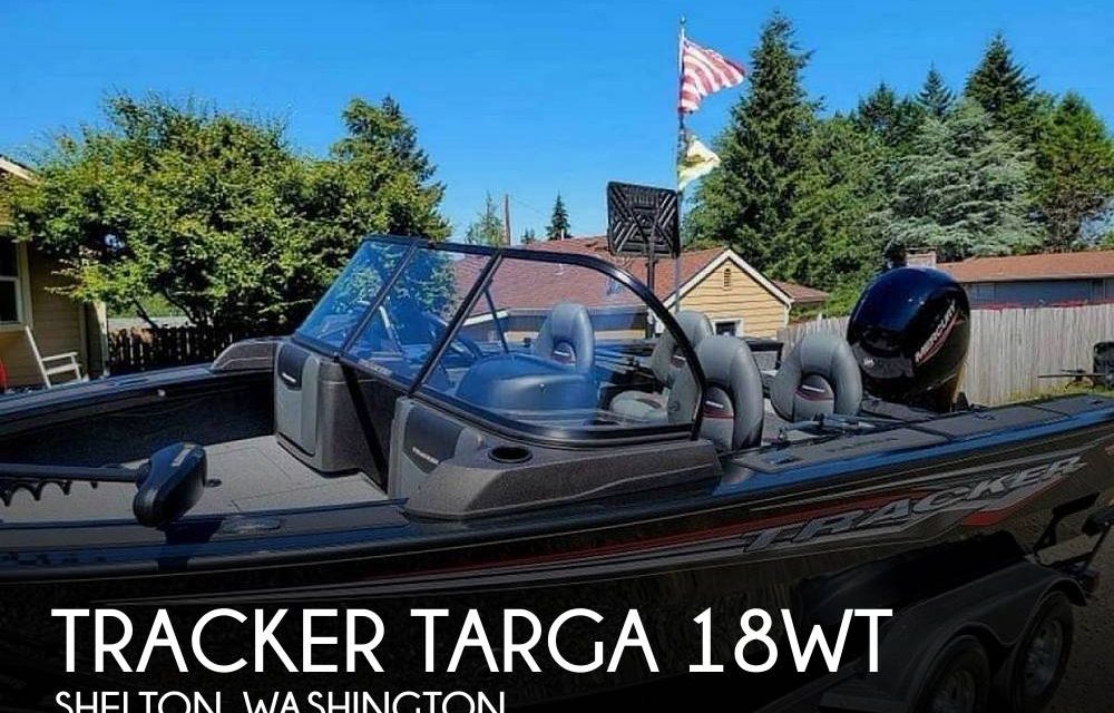 2022 Tracker targa 18wt