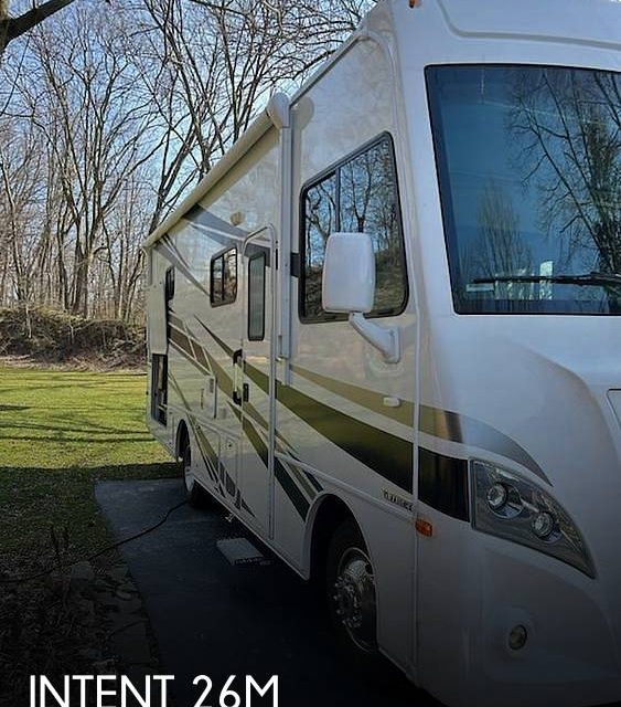 2020 Winnebago Intent 26m