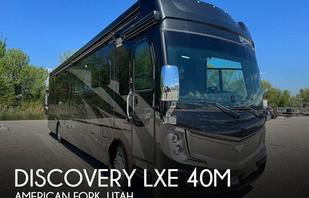 2019 Fleetwood Discovery LXE 40M