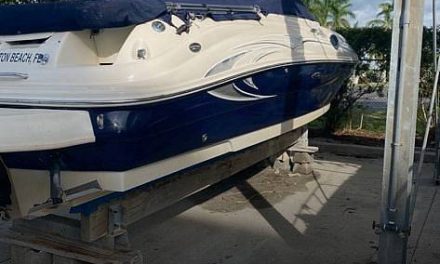 2005 Sea Ray 240 Sundeck