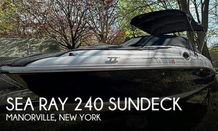 2005 Sea Ray 240 sundeck