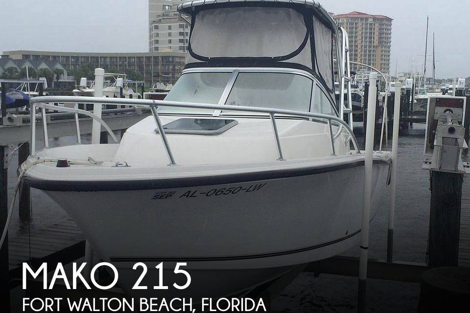 2005 Mako 215