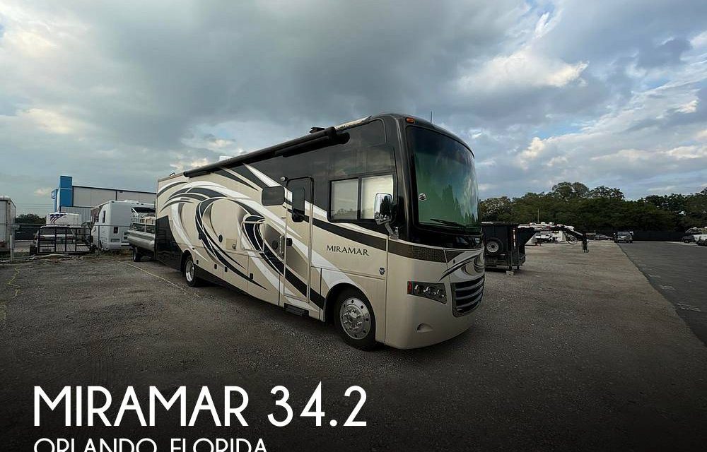 2016 Thor Motor Coach Miramar 34.2