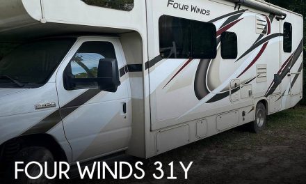 2019 Thor Motor Coach Four Winds 31Y