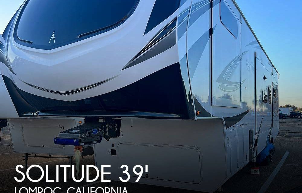 2023 Grand Design Solitude Fifth Wheel Series M-391DL