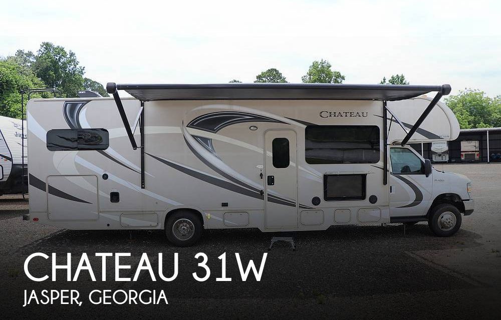 2017 Thor Motor Coach Chateau 31W