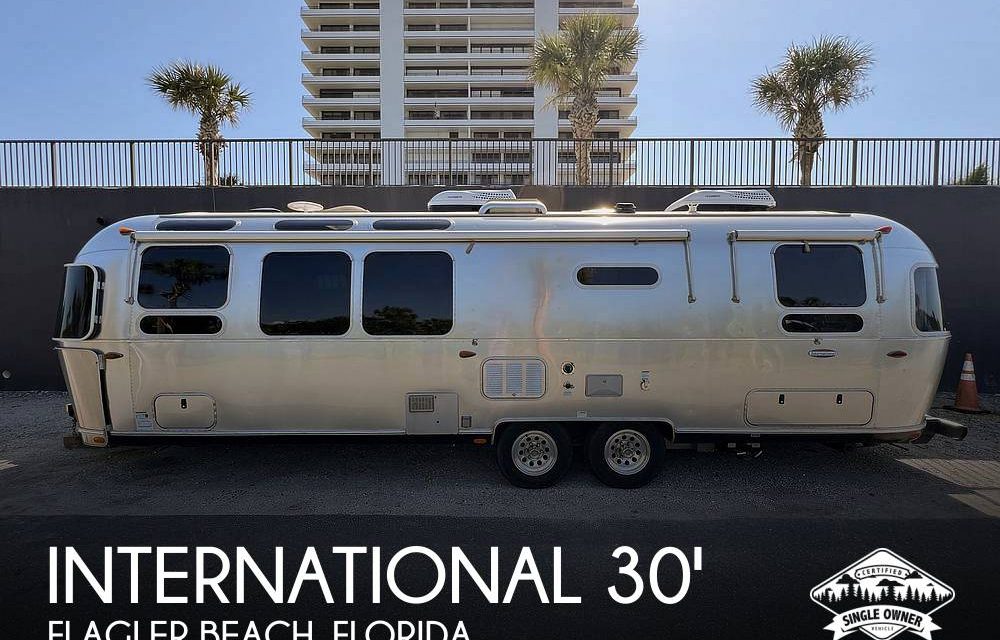 2019 Airstream International Serenity 30RB Twin