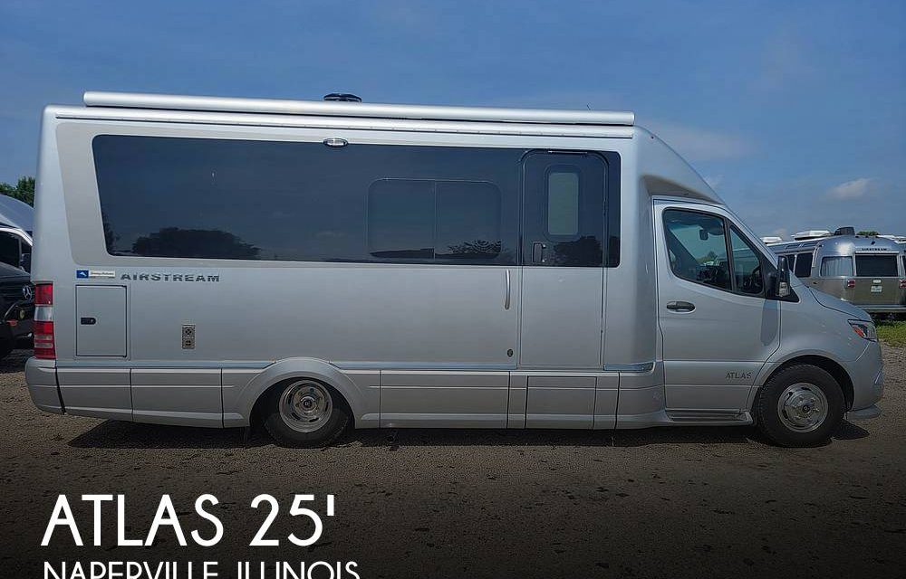 2022 Airstream Atlas Tommy Bahama Edition