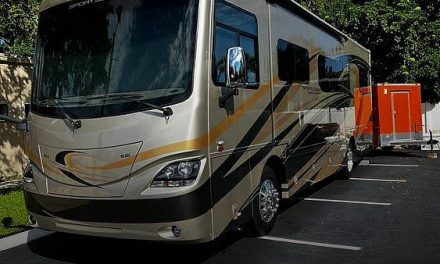 2016 Coachmen Cross Country M-360 DL