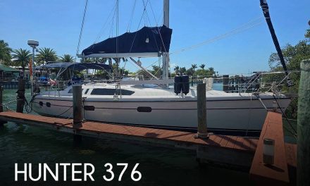 1996 Hunter 376