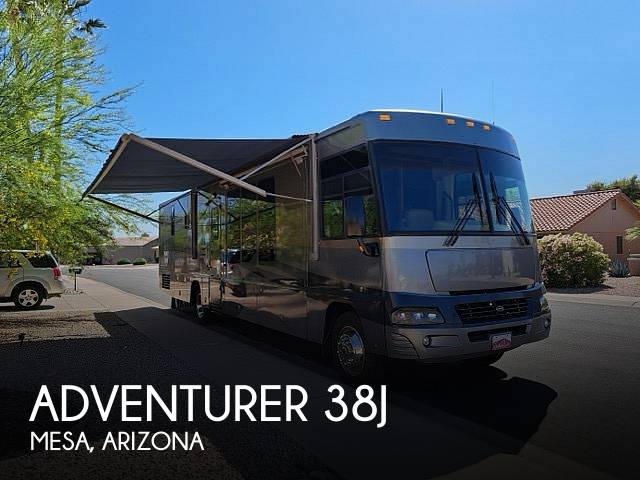 2005 Winnebago Adventurer 38J