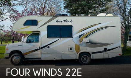2017 Thor Motor Coach Four Winds 22E