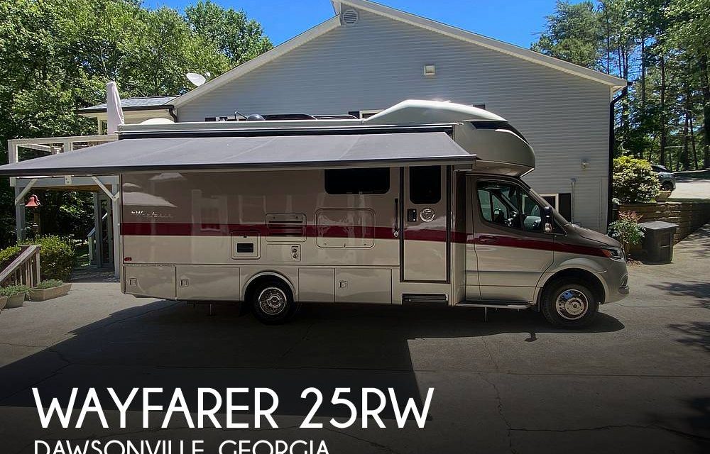 2020 Tiffin Wayfarer 25RW