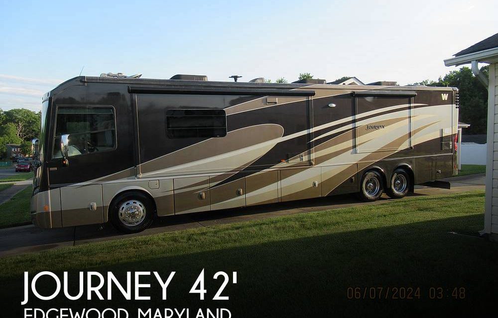 2014 Winnebago Journey M-42E-400hp Cummins Diesel