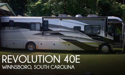 2006 Fleetwood Revolution 40e