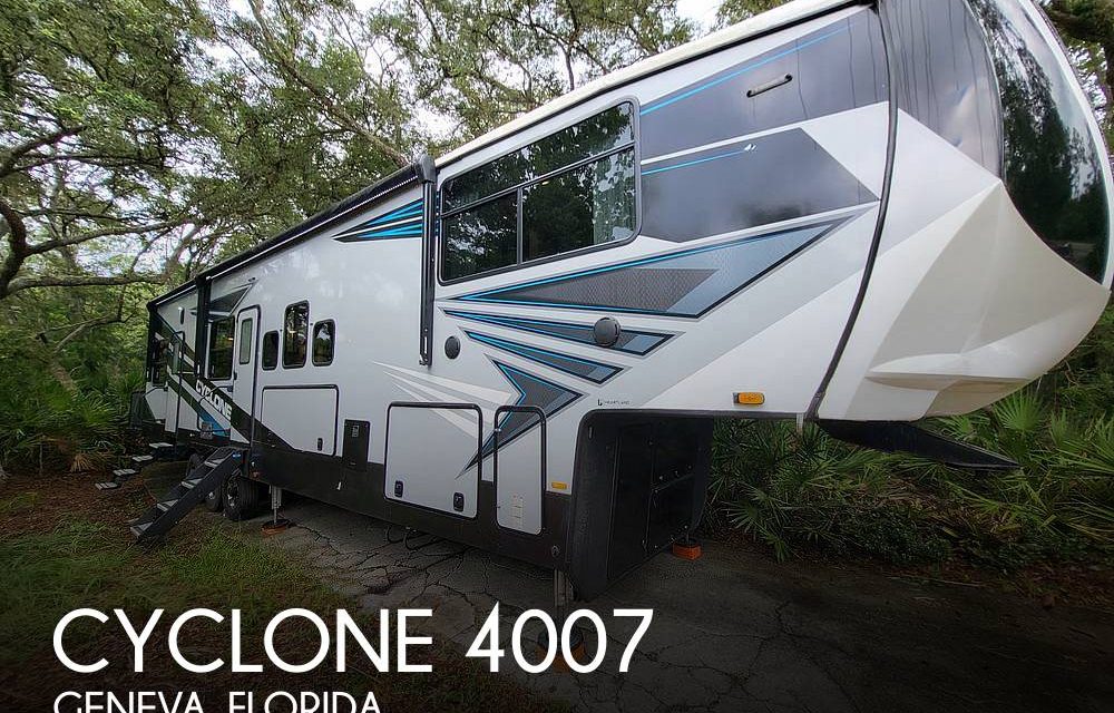 2022 Heartland Cyclone 4007