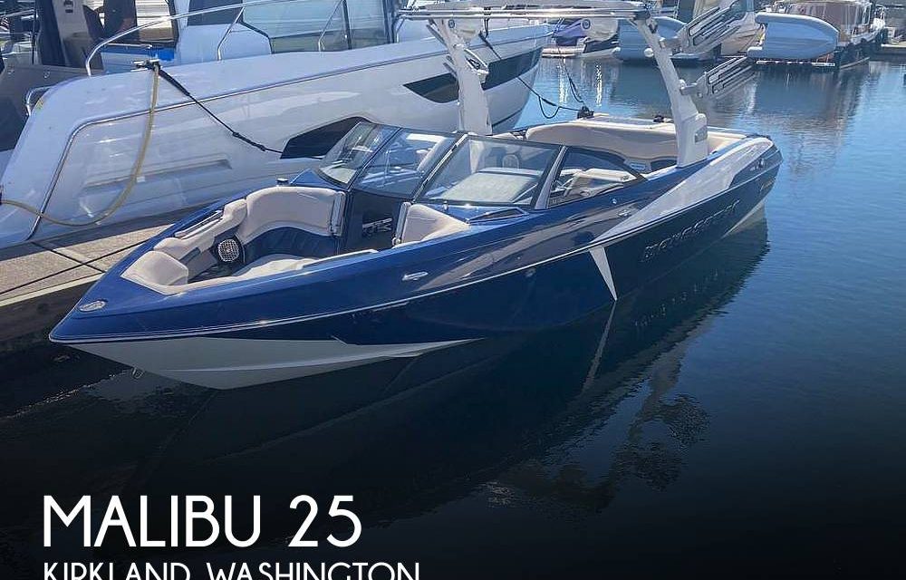 2016 Malibu Wakesetter 25lsv