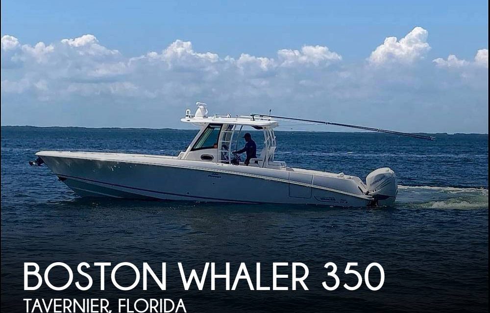 2015 Boston Whaler 350 Outrage