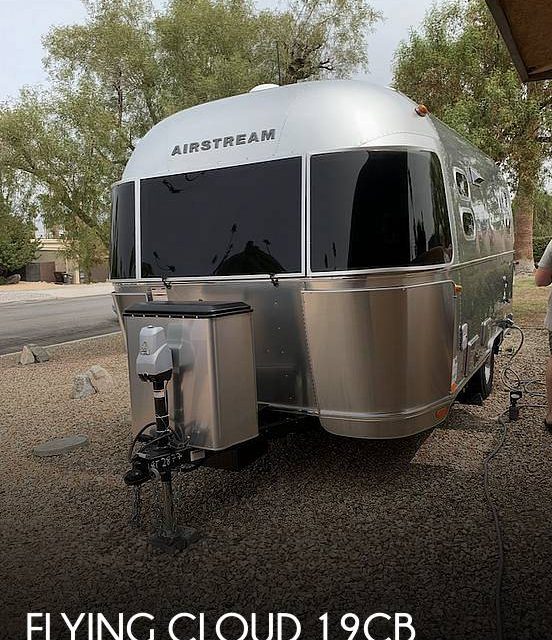 2019 Airstream Flying Cloud 19CB