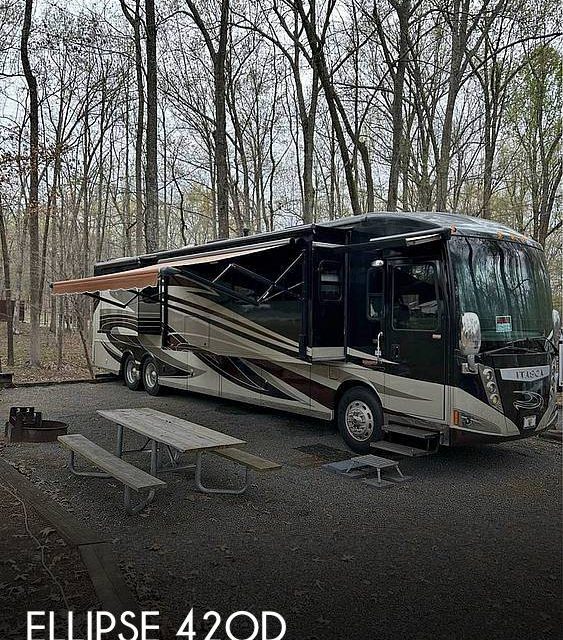 2013 Itasca Ellipse 42qd