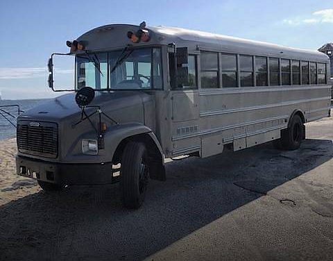 2005 Thomas FREIGHTLINER Skoolie