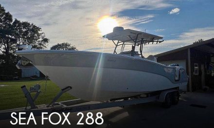 2022 Sea Fox 288 Commander