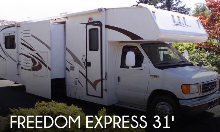 2008 Coachmen Freedom Express 31IS Tailgate Edition