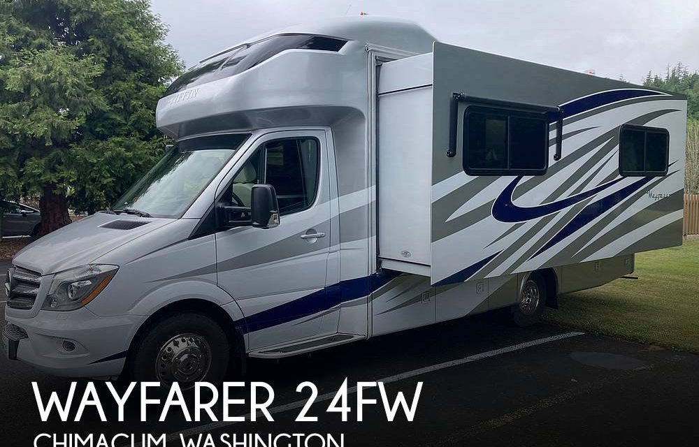 2018 Tiffin Wayfarer 24FW